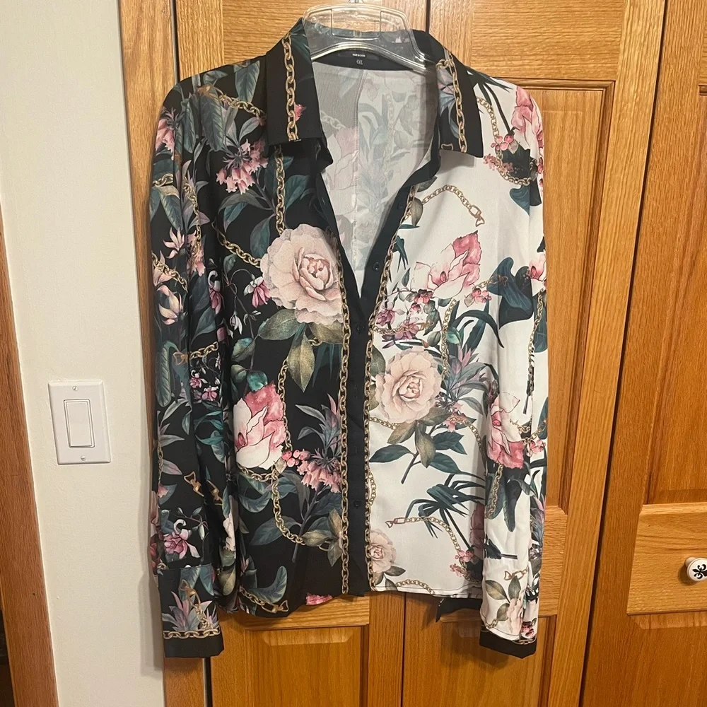 Multicolor Scarf print blouse. She In XXL. Long sleeve button front. - Picture 1 of 11